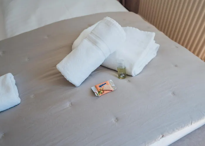 Bezauberndes Mit Privatem Garten Apartman *